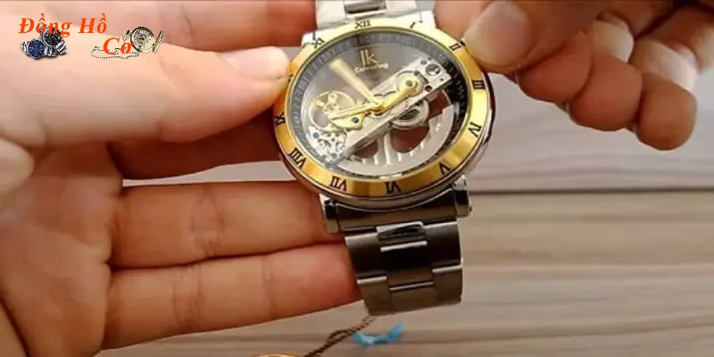 Cách lên cót đồng hồ cơ chuẩn nhất