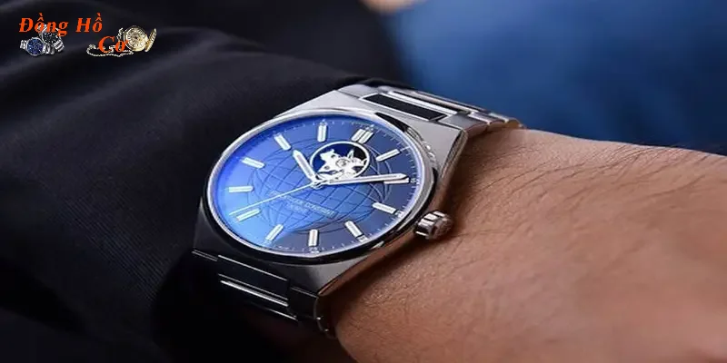Các mẫu đồng hồ hot nhất năm 2025