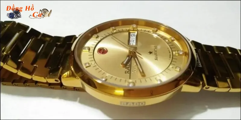 Nét đẹp trên dòng đồng hồ Rado đời cũ